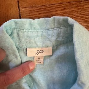 Linen blouse button up. Excellent condition